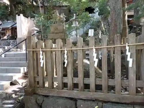 天河大辨財天社の{uncategorized: "未分類", other: "その他", undefined: "問題あり", building: "その他建物", grave: "お墓", sacred_gate: "鳥居", guardian: "狛犬", statue: "像", buddha: "仏像", history: "歴史", nature: "自然", garden: "庭園", animal: "動物", pagoda: "塔", temizu: "手水舎", mountain_gate: "山門・神門", sanctuary: "本殿・本堂", subordinate: "末社・摂社", art: "芸術", scenery: "景色", jizo: "地蔵", ema: "絵馬", goshuin: "御朱印", omikuji: "おみくじ", items: "授与品その他", amulet: "お守り", goshuincho: "御朱印帳", eats: "食事", festival: "お祭り", votive_dance: "神楽", shichigosan: "七五三参", wedding: "結婚式", experience: "体験その他", initially: "初詣", around: "周辺", anti_infection: "感染症対策"}