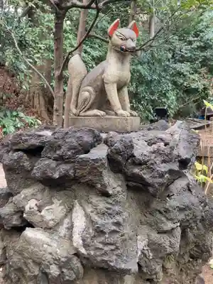 錦春稲荷大明神(東京都)