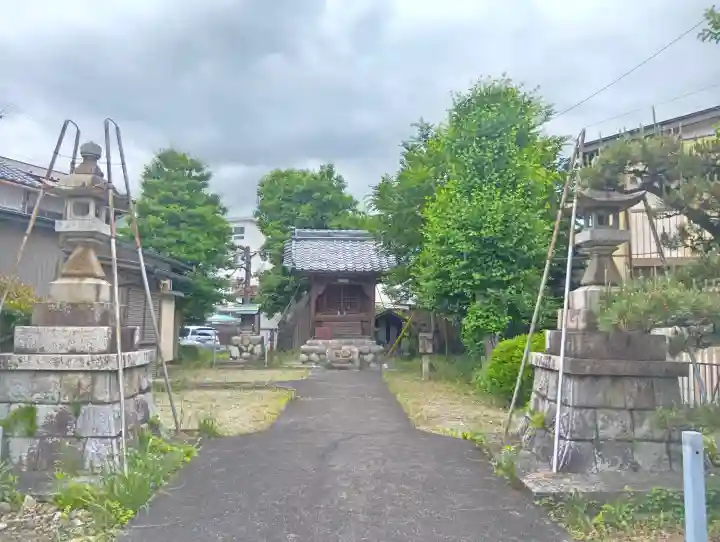 猿田彦神社の{uncategorized: "未分類", other: "その他", undefined: "問題あり", building: "その他建物", grave: "お墓", sacred_gate: "鳥居", guardian: "狛犬", statue: "像", buddha: "仏像", history: "歴史", nature: "自然", garden: "庭園", animal: "動物", pagoda: "塔", temizu: "手水舎", mountain_gate: "山門・神門", sanctuary: "本殿・本堂", subordinate: "末社・摂社", art: "芸術", scenery: "景色", jizo: "地蔵", ema: "絵馬", goshuin: "御朱印", omikuji: "おみくじ", items: "授与品その他", amulet: "お守り", goshuincho: "御朱印帳", eats: "食事", festival: "お祭り", votive_dance: "神楽", shichigosan: "七五三参", wedding: "結婚式", experience: "体験その他", initially: "初詣", around: "周辺", anti_infection: "感染症対策"}