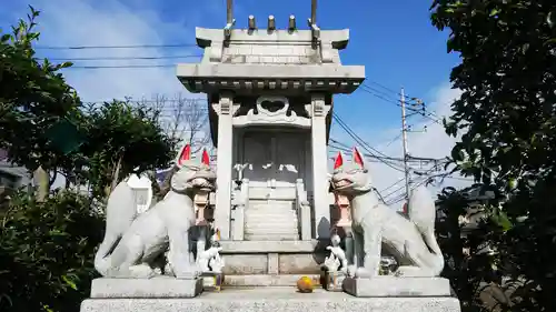 稲荷神社の末社