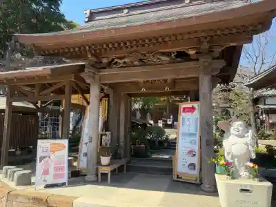 海蔵院の{uncategorized: "未分類", other: "その他", undefined: "問題あり", building: "その他建物", grave: "お墓", sacred_gate: "鳥居", guardian: "狛犬", statue: "像", buddha: "仏像", history: "歴史", nature: "自然", garden: "庭園", animal: "動物", pagoda: "塔", temizu: "手水舎", mountain_gate: "山門・神門", sanctuary: "本殿・本堂", subordinate: "末社・摂社", art: "芸術", scenery: "景色", jizo: "地蔵", ema: "絵馬", goshuin: "御朱印", omikuji: "おみくじ", items: "授与品その他", amulet: "お守り", goshuincho: "御朱印帳", eats: "食事", festival: "お祭り", votive_dance: "神楽", shichigosan: "七五三参", wedding: "結婚式", experience: "体験その他", initially: "初詣", around: "周辺", anti_infection: "感染症対策"}