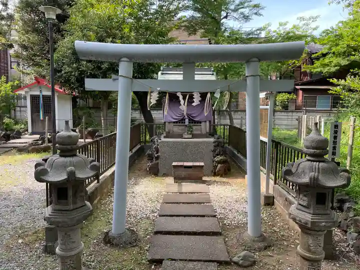 駒留八幡神社の鳥居
