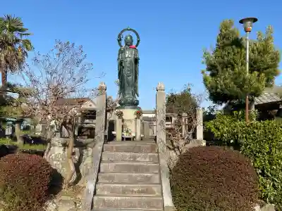 浄源寺の{uncategorized: "未分類", other: "その他", undefined: "問題あり", building: "その他建物", grave: "お墓", sacred_gate: "鳥居", guardian: "狛犬", statue: "像", buddha: "仏像", history: "歴史", nature: "自然", garden: "庭園", animal: "動物", pagoda: "塔", temizu: "手水舎", mountain_gate: "山門・神門", sanctuary: "本殿・本堂", subordinate: "末社・摂社", art: "芸術", scenery: "景色", jizo: "地蔵", ema: "絵馬", goshuin: "御朱印", omikuji: "おみくじ", items: "授与品その他", amulet: "お守り", goshuincho: "御朱印帳", eats: "食事", festival: "お祭り", votive_dance: "神楽", shichigosan: "七五三参", wedding: "結婚式", experience: "体験その他", initially: "初詣", around: "周辺", anti_infection: "感染症対策"}
