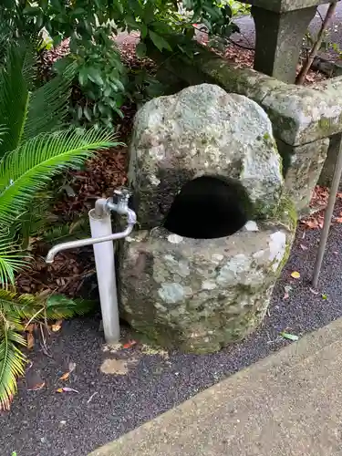 天手長男神社の手水