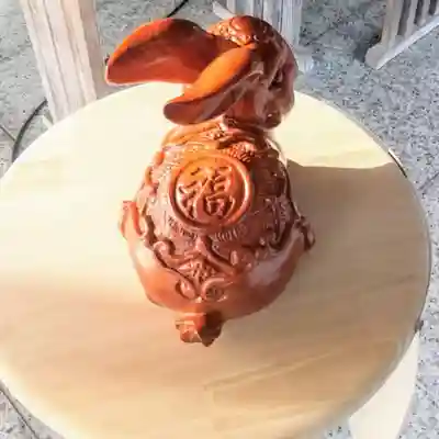 彌彦神社　(伊夜日子神社)の像