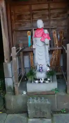 舊城寺(旧城寺)の地蔵