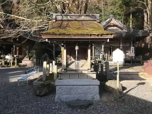 正法寺の末社