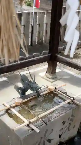 星神社の手水舎