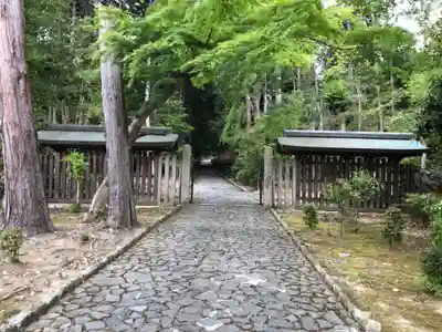 天智天皇陵(山科陵)のその他建物