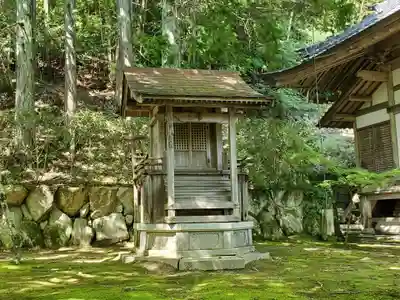 花山院菩提寺の末社・摂社