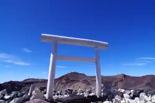 富士山頂上久須志神社の鳥居