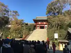 鶴岡八幡宮の建物その他