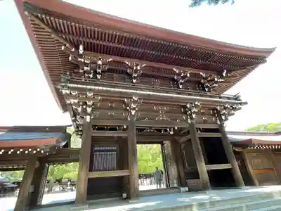 明治神宮の山門・神門
