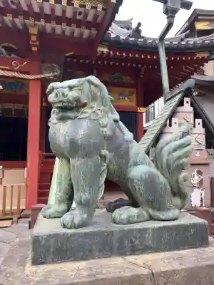 浅草神社の狛犬