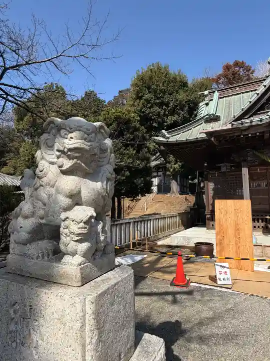 鹿島神社の{uncategorized: "未分類", other: "その他", undefined: "問題あり", building: "その他建物", grave: "お墓", sacred_gate: "鳥居", guardian: "狛犬", statue: "像", buddha: "仏像", history: "歴史", nature: "自然", garden: "庭園", animal: "動物", pagoda: "塔", temizu: "手水舎", mountain_gate: "山門・神門", sanctuary: "本殿・本堂", subordinate: "末社・摂社", art: "芸術", scenery: "景色", jizo: "地蔵", ema: "絵馬", goshuin: "御朱印", omikuji: "おみくじ", items: "授与品その他", amulet: "お守り", goshuincho: "御朱印帳", eats: "食事", festival: "お祭り", votive_dance: "神楽", shichigosan: "七五三参", wedding: "結婚式", experience: "体験その他", initially: "初詣", around: "周辺", anti_infection: "感染症対策"}
