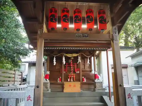 滝野川八幡神社の末社・摂社