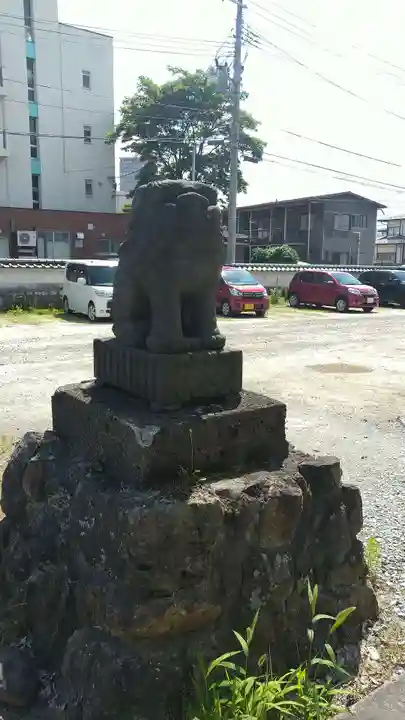 豊烈神社の狛犬