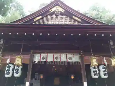 日牟禮八幡宮の本殿・本堂