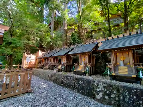 天河大辨財天社の末社・摂社