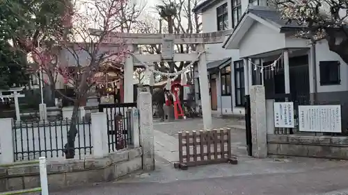 女塚神社の鳥居