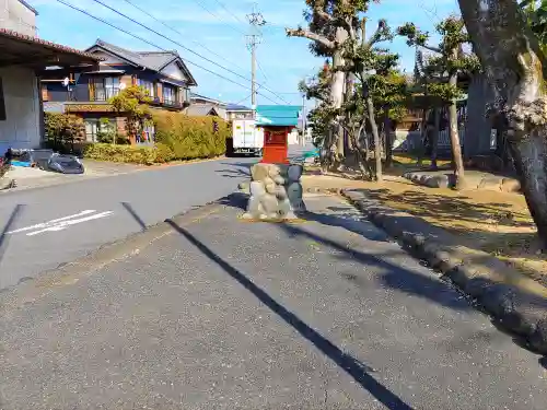 六所社（三ツ井）の末社・摂社