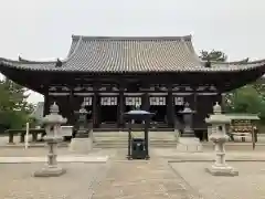 鶴林寺の本殿