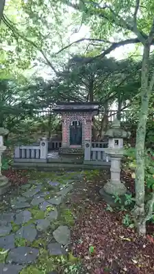 鳥取神社の末社・摂社