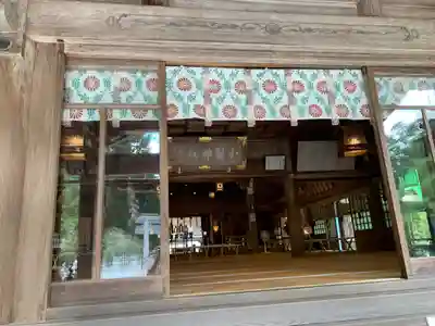 小國神社の本殿・本堂