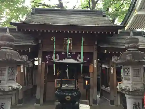 豊川稲荷東京別院の本殿・本堂