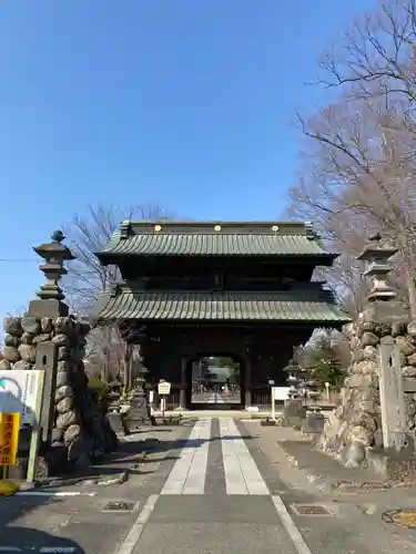 妻沼聖天山歓喜院の山門