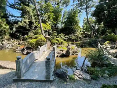 大鷲神社の庭園