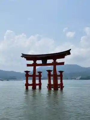 厳島神社(広島県)