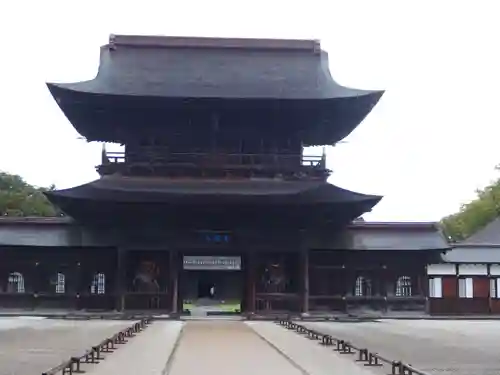 瑞龍寺(富山県)