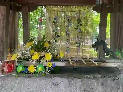 彌彦神社　(伊夜日子神社)の手水舎