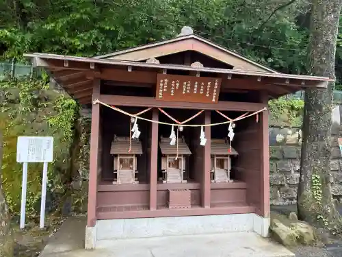 伊香保神社の{uncategorized: "未分類", other: "その他", undefined: "問題あり", building: "その他建物", grave: "お墓", sacred_gate: "鳥居", guardian: "狛犬", statue: "像", buddha: "仏像", history: "歴史", nature: "自然", garden: "庭園", animal: "動物", pagoda: "塔", temizu: "手水舎", mountain_gate: "山門・神門", sanctuary: "本殿・本堂", subordinate: "末社・摂社", art: "芸術", scenery: "景色", jizo: "地蔵", ema: "絵馬", goshuin: "御朱印", omikuji: "おみくじ", items: "授与品その他", amulet: "お守り", goshuincho: "御朱印帳", eats: "食事", festival: "お祭り", votive_dance: "神楽", shichigosan: "七五三参", wedding: "結婚式", experience: "体験その他", initially: "初詣", around: "周辺", anti_infection: "感染症対策"}