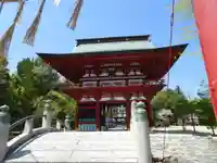 飯野八幡宮の山門・神門