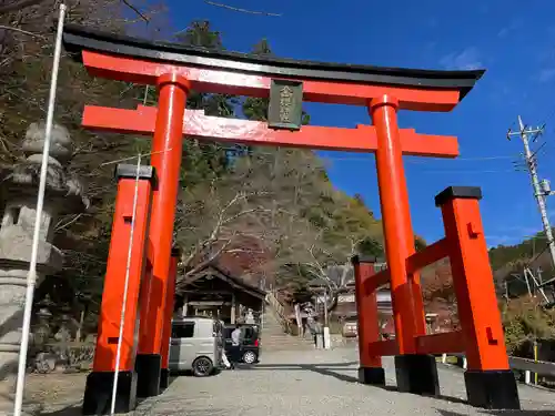 金櫻神社の鳥居