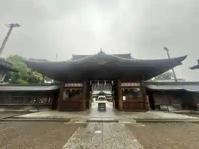須賀神社の{uncategorized: "未分類", other: "その他", undefined: "問題あり", building: "その他建物", grave: "お墓", sacred_gate: "鳥居", guardian: "狛犬", statue: "像", buddha: "仏像", history: "歴史", nature: "自然", garden: "庭園", animal: "動物", pagoda: "塔", temizu: "手水舎", mountain_gate: "山門・神門", sanctuary: "本殿・本堂", subordinate: "末社・摂社", art: "芸術", scenery: "景色", jizo: "地蔵", ema: "絵馬", goshuin: "御朱印", omikuji: "おみくじ", items: "授与品その他", amulet: "お守り", goshuincho: "御朱印帳", eats: "食事", festival: "お祭り", votive_dance: "神楽", shichigosan: "七五三参", wedding: "結婚式", experience: "体験その他", initially: "初詣", around: "周辺", anti_infection: "感染症対策"}