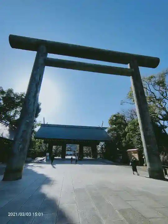 靖國神社の鳥居