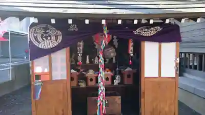 高山稲荷神社の末社・摂社