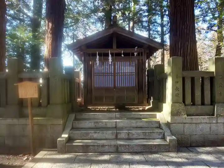 諏訪大社下社春宮(長野県)