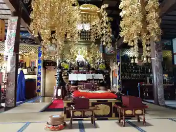 法華寺の本殿・本堂