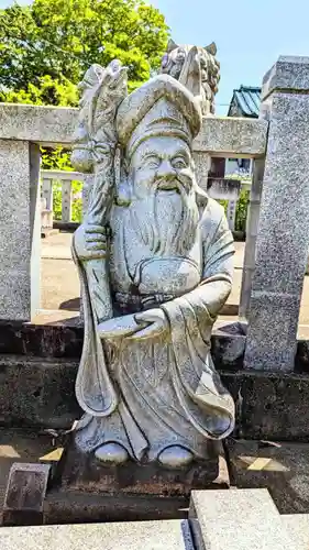 天王神社の像