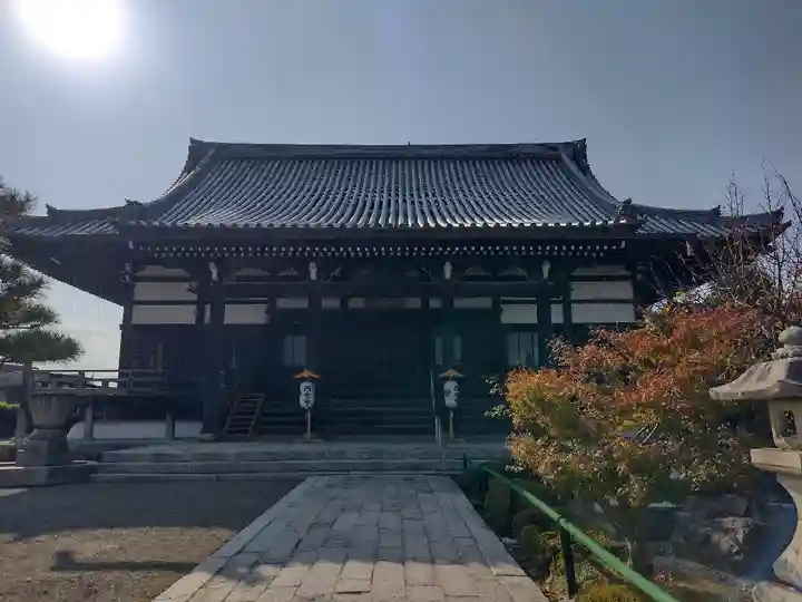 西光寺の本殿・本堂
