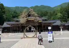 彌彦神社の本殿