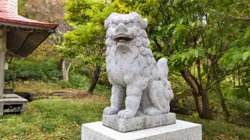 稲荷神社の狛犬