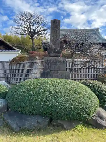 妙蓮寺の{uncategorized: "未分類", other: "その他", undefined: "問題あり", building: "その他建物", grave: "お墓", sacred_gate: "鳥居", guardian: "狛犬", statue: "像", buddha: "仏像", history: "歴史", nature: "自然", garden: "庭園", animal: "動物", pagoda: "塔", temizu: "手水舎", mountain_gate: "山門・神門", sanctuary: "本殿・本堂", subordinate: "末社・摂社", art: "芸術", scenery: "景色", jizo: "地蔵", ema: "絵馬", goshuin: "御朱印", omikuji: "おみくじ", items: "授与品その他", amulet: "お守り", goshuincho: "御朱印帳", eats: "食事", festival: "お祭り", votive_dance: "神楽", shichigosan: "七五三参", wedding: "結婚式", experience: "体験その他", initially: "初詣", around: "周辺", anti_infection: "感染症対策"}