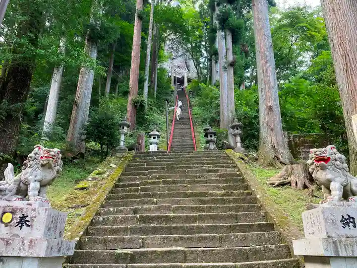 中之嶽神社のその他建物