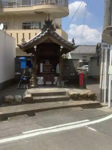 四ツ山地蔵堂の本殿・本堂