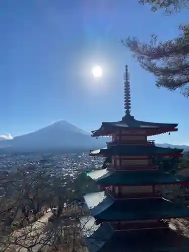 新倉富士浅間神社の景色